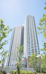 SKYZ TOWER&GARDEN