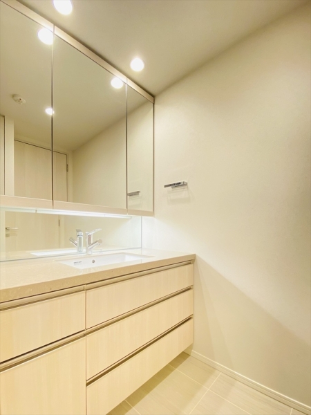 MID TOWER GRAND_6